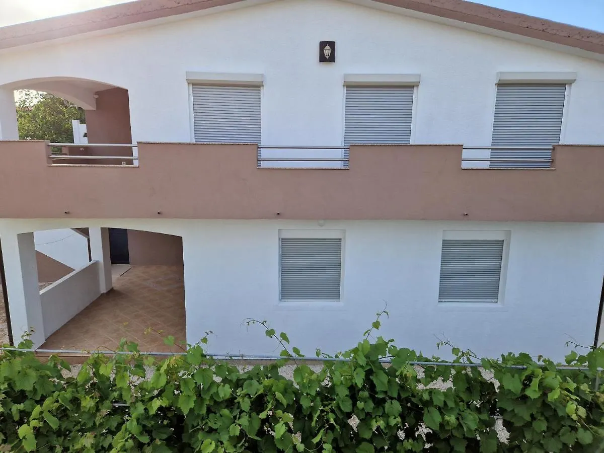 Apartments Ema Vir Croatia
