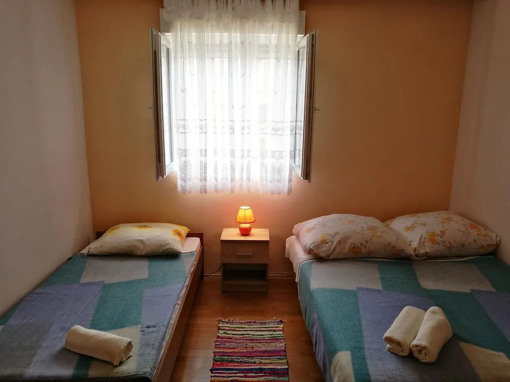 Apartments Ema Vir Croatia