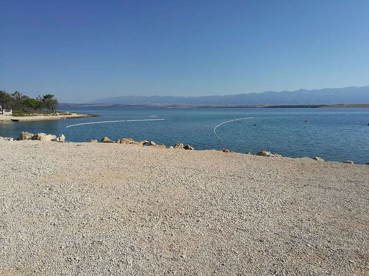 Apartments Ema Vir 0*,  Croatia